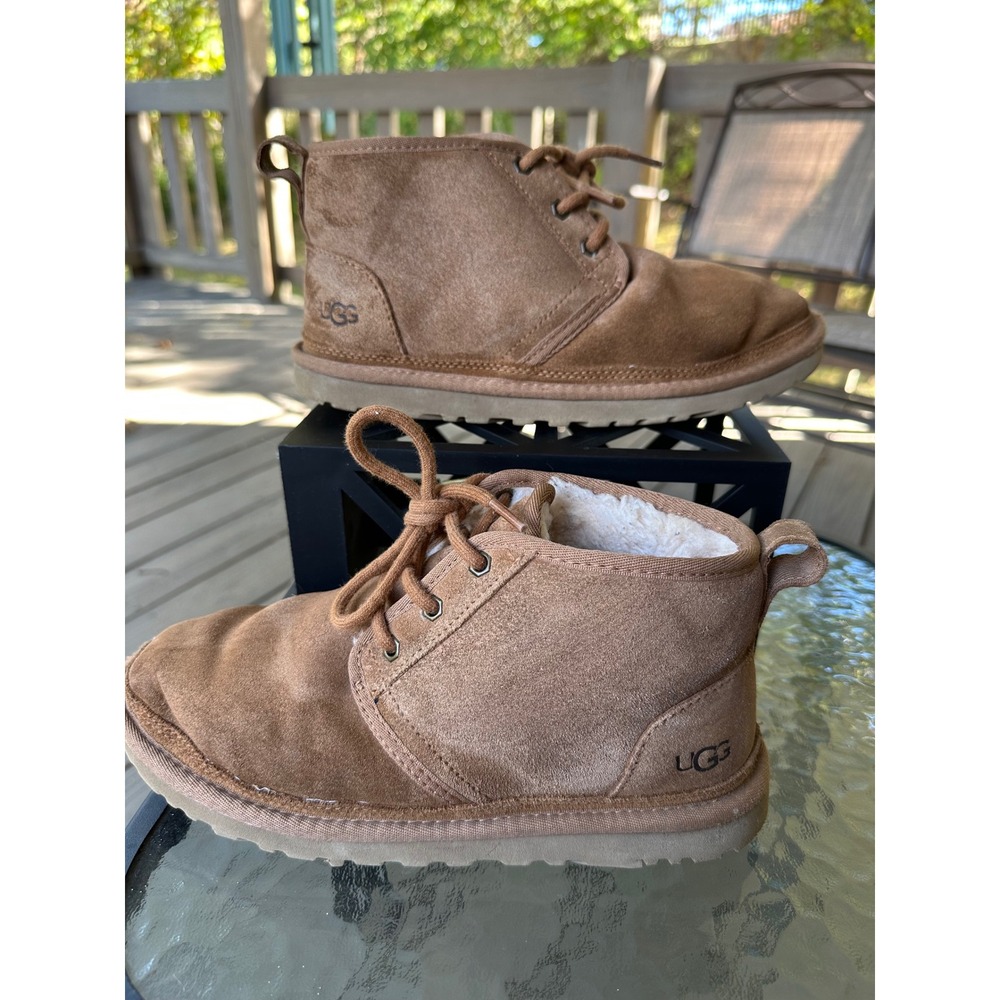 UGG Australia Neumel‎ Chukka Boot Women's Suede Leather Lace Up Casual Boot Sz 8